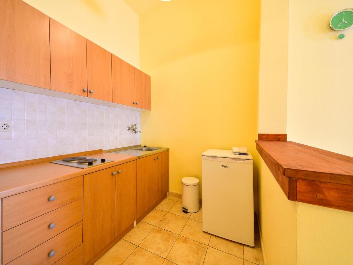 Apartment Fani-4 By Interhome Banjol ภายนอก รูปภาพ
